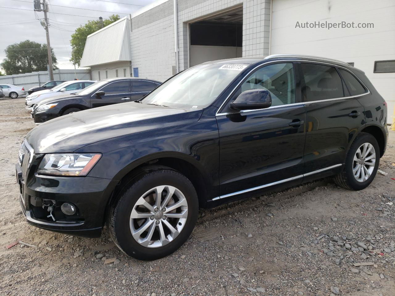 2014 Audi Q5 Premium Black vin: WA1CFAFP8EA050940