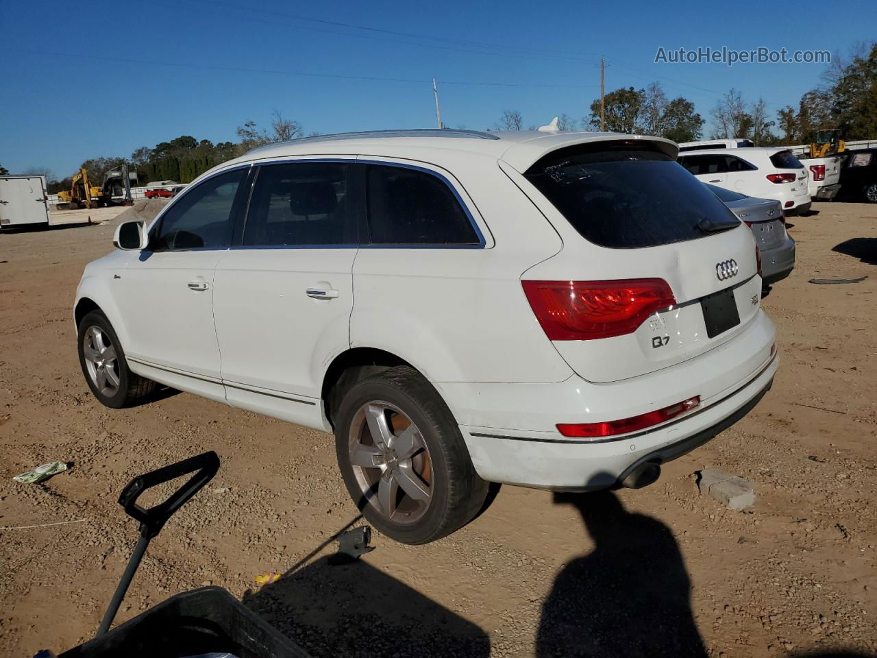 2015 Audi Q7 Premium White vin: WA1CGAFE9FD021961