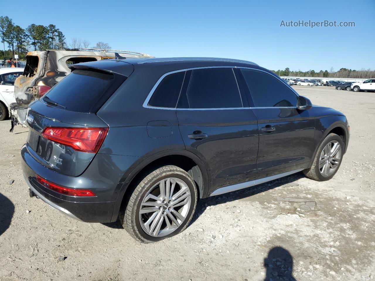 2018 Audi Q5 Prestige Угольный vin: WA1CNAFY3J2000642