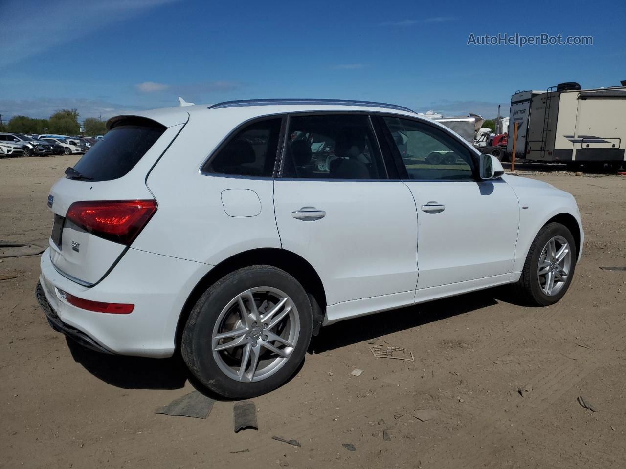 2016 Audi Q5 Premium Plus S-line Белый vin: WA1D7AFP4GA086693