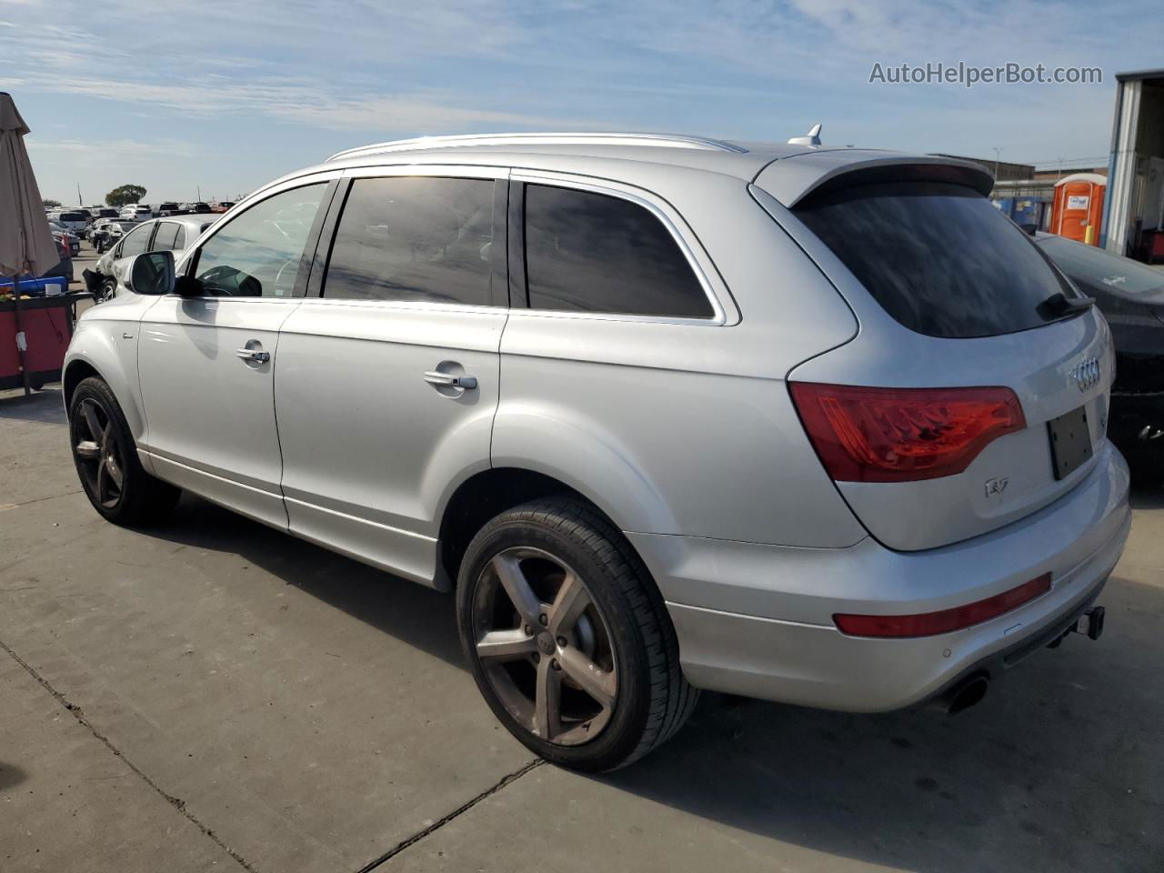 2015 Audi Q7 Prestige Silver vin: WA1DGAFE0FD013042