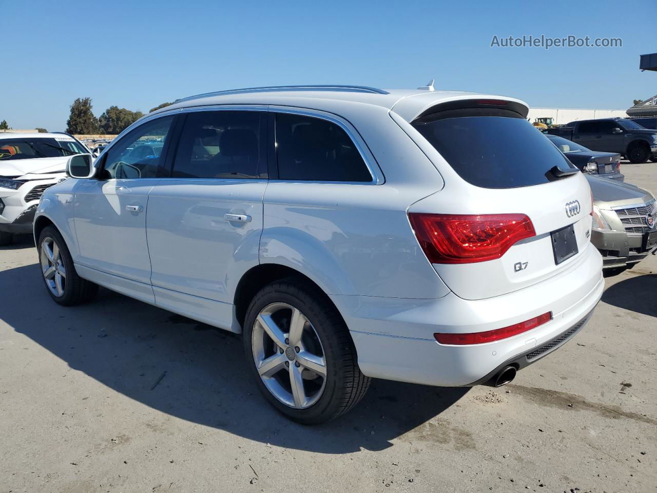 2015 Audi Q7 Prestige Белый vin: WA1DGAFE0FD028432