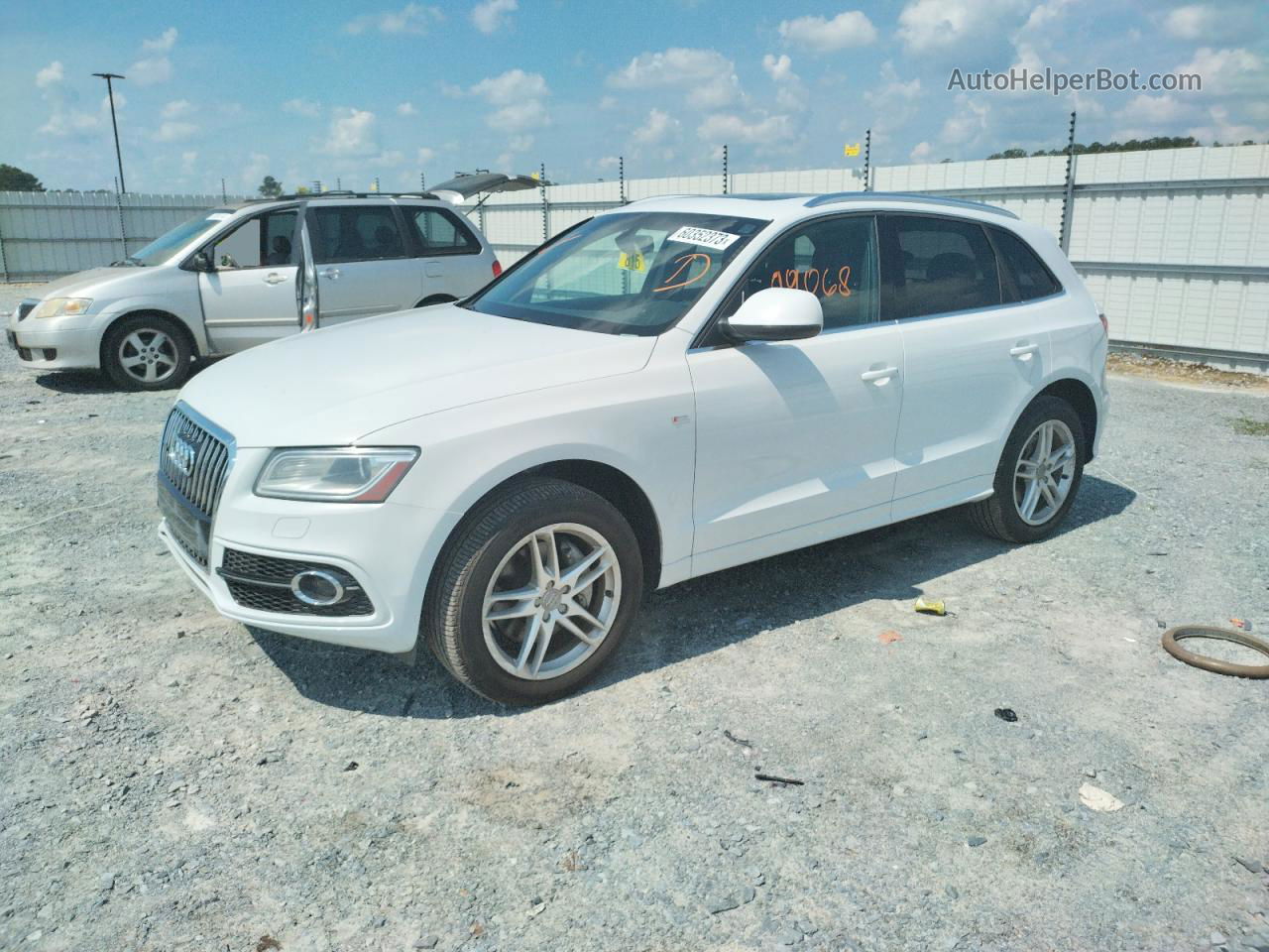 2014 Audi Q5 Premium Plus White vin: WA1DGAFP7EA052695