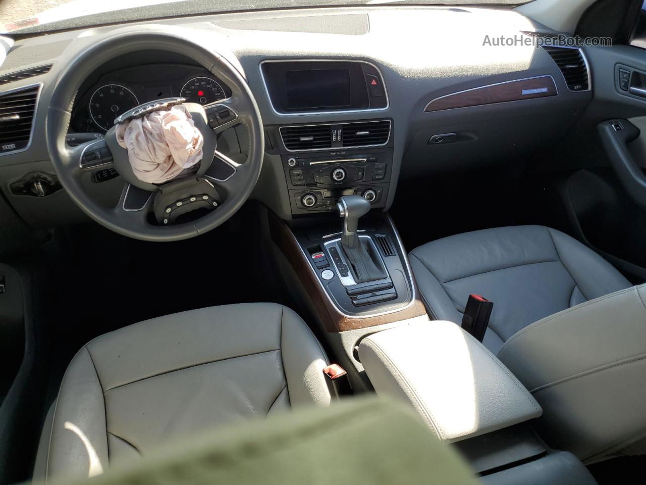 2014 Audi Q5 Premium Plus Серебряный vin: WA1DGBFP3EA060914