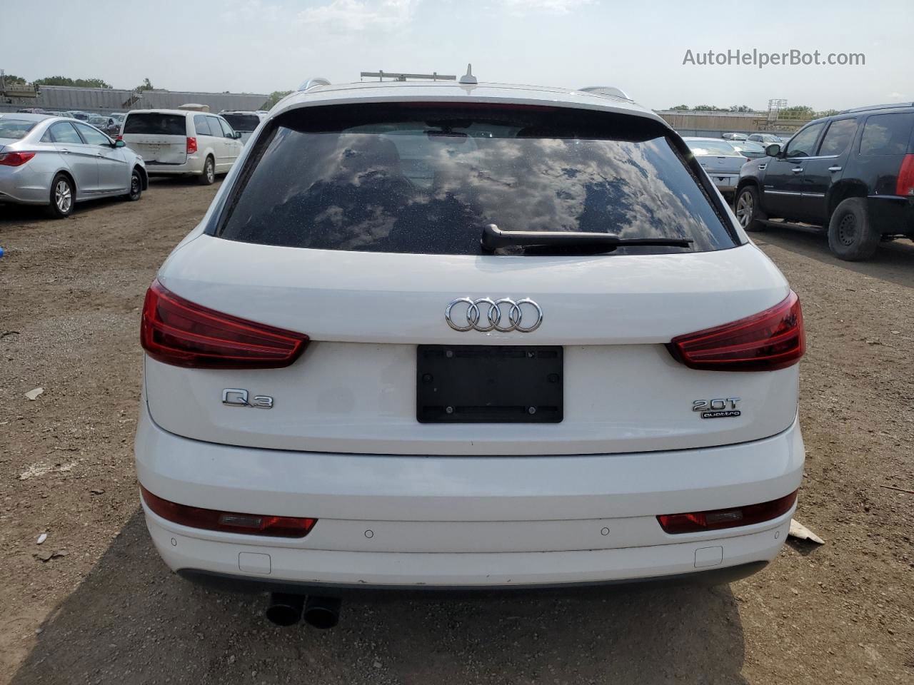 2018 Audi Q3 Premium White vin: WA1ECCFS0JR019081