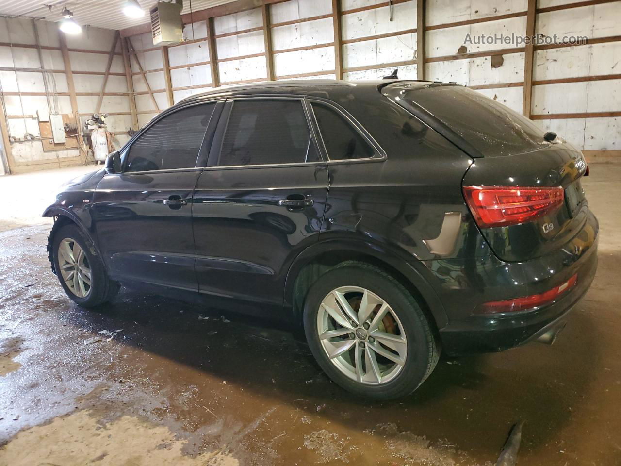 2018 Audi Q3 Premium Black vin: WA1ECCFS1JR008753