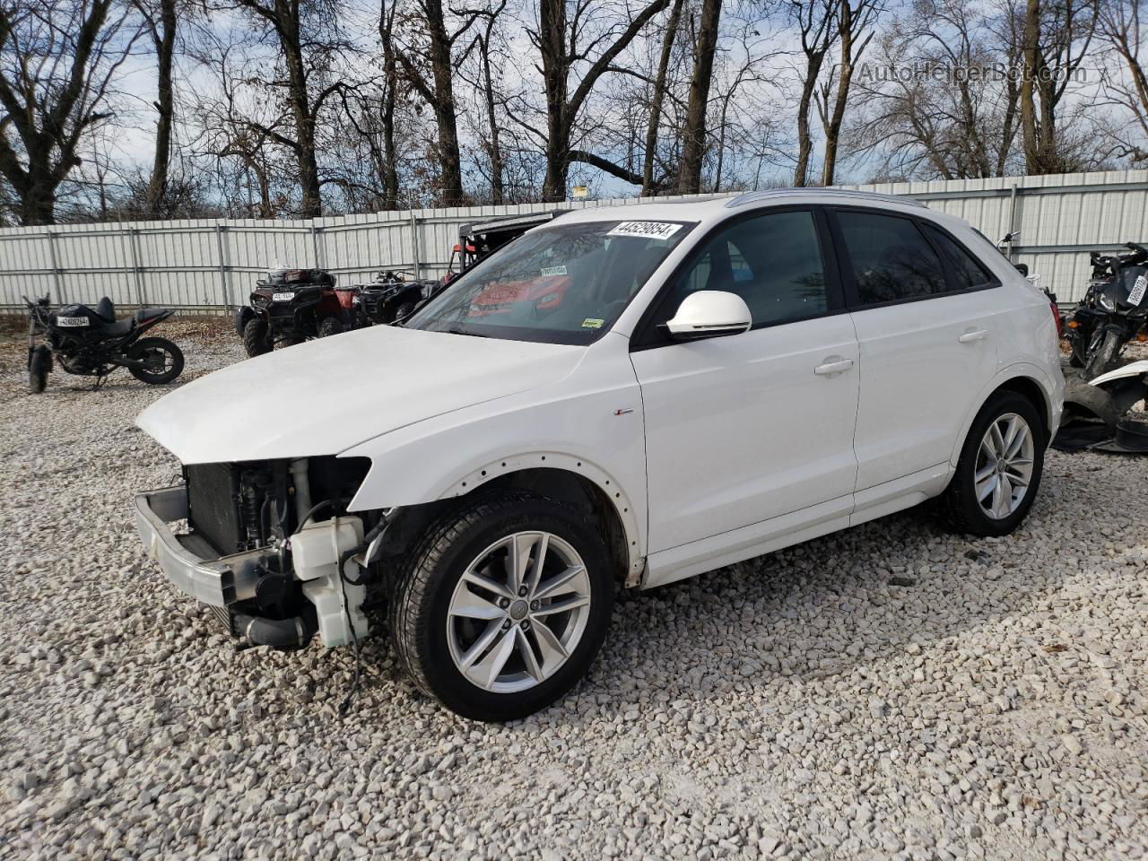 2018 Audi Q3 Premium White vin: WA1ECCFS9JR001419