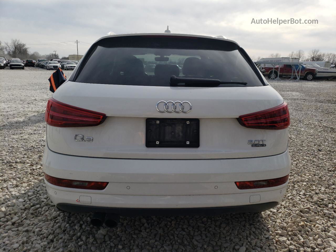 2018 Audi Q3 Premium White vin: WA1ECCFS9JR001419