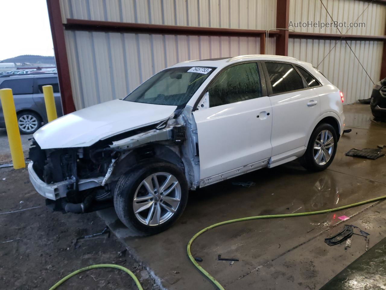 2018 Audi Q3 Premium White vin: WA1ECCFSXJR019475