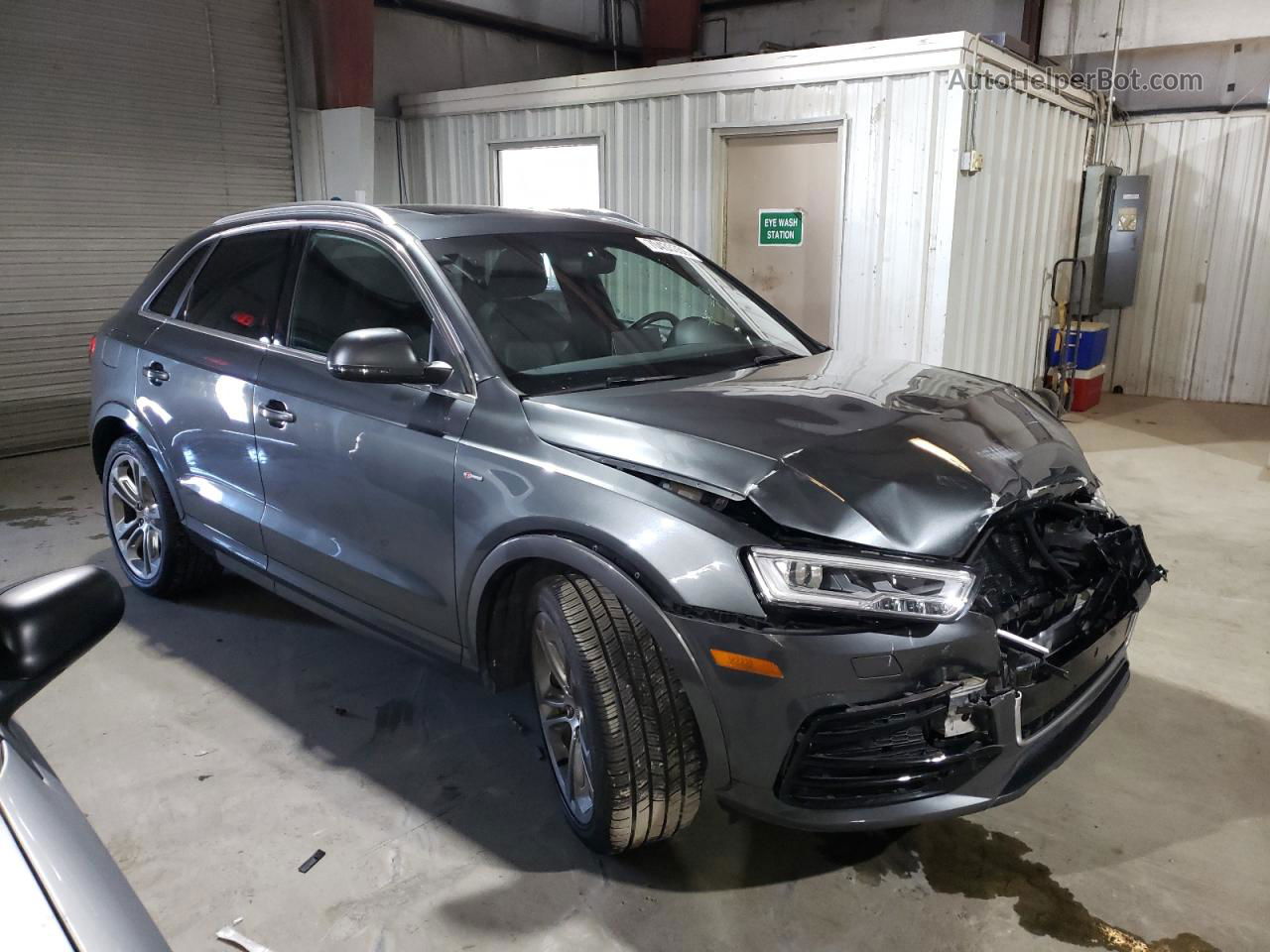 2018 Audi Q3 Premium Plus Gray vin: WA1HCCFS7JR027370