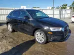 2018 Audi Q3 Premium Plus Черный vin: WA1HCCFS9JR003121