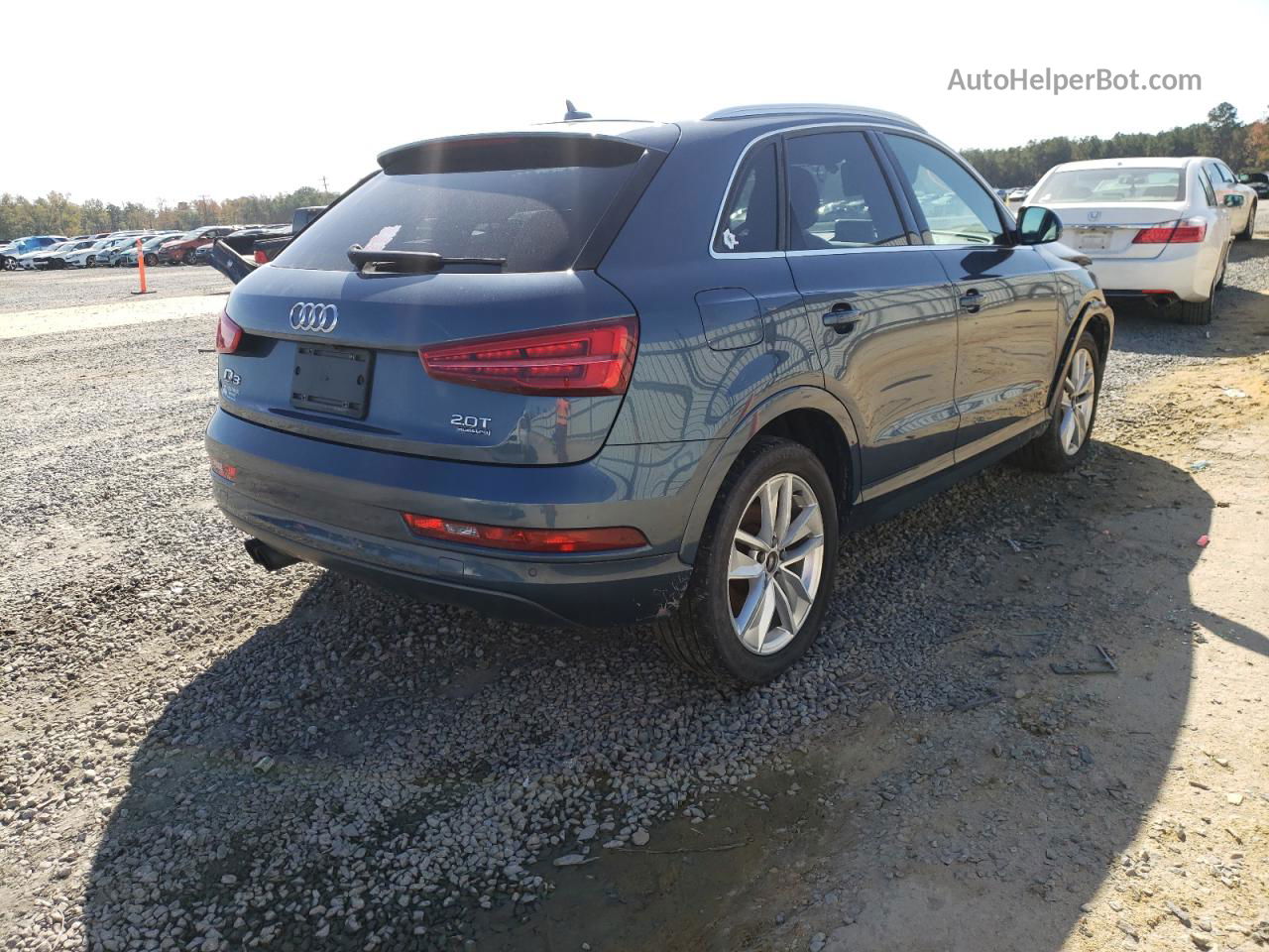 2018 Audi Q3 Premium Plus Синий vin: WA1JCCFS3JR016271