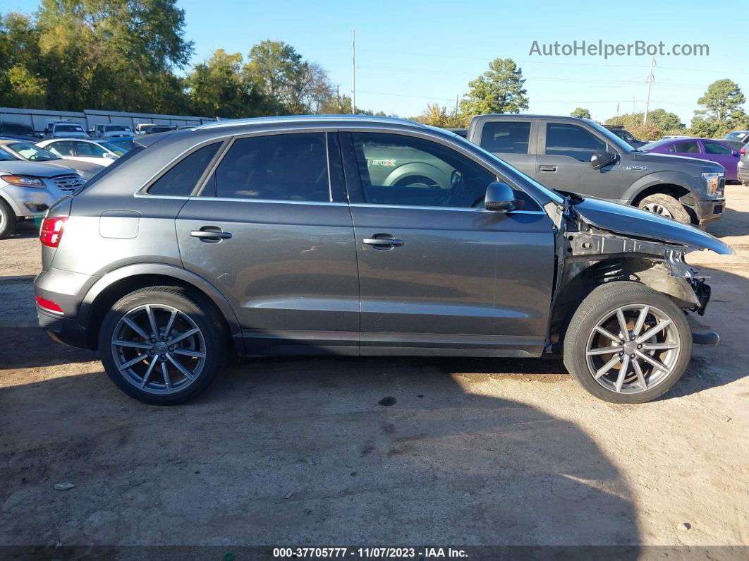 2018 Audi Q3 2.0t Sport Premium/2.0t Premium Blue vin: WA1JCCFS5JR026610