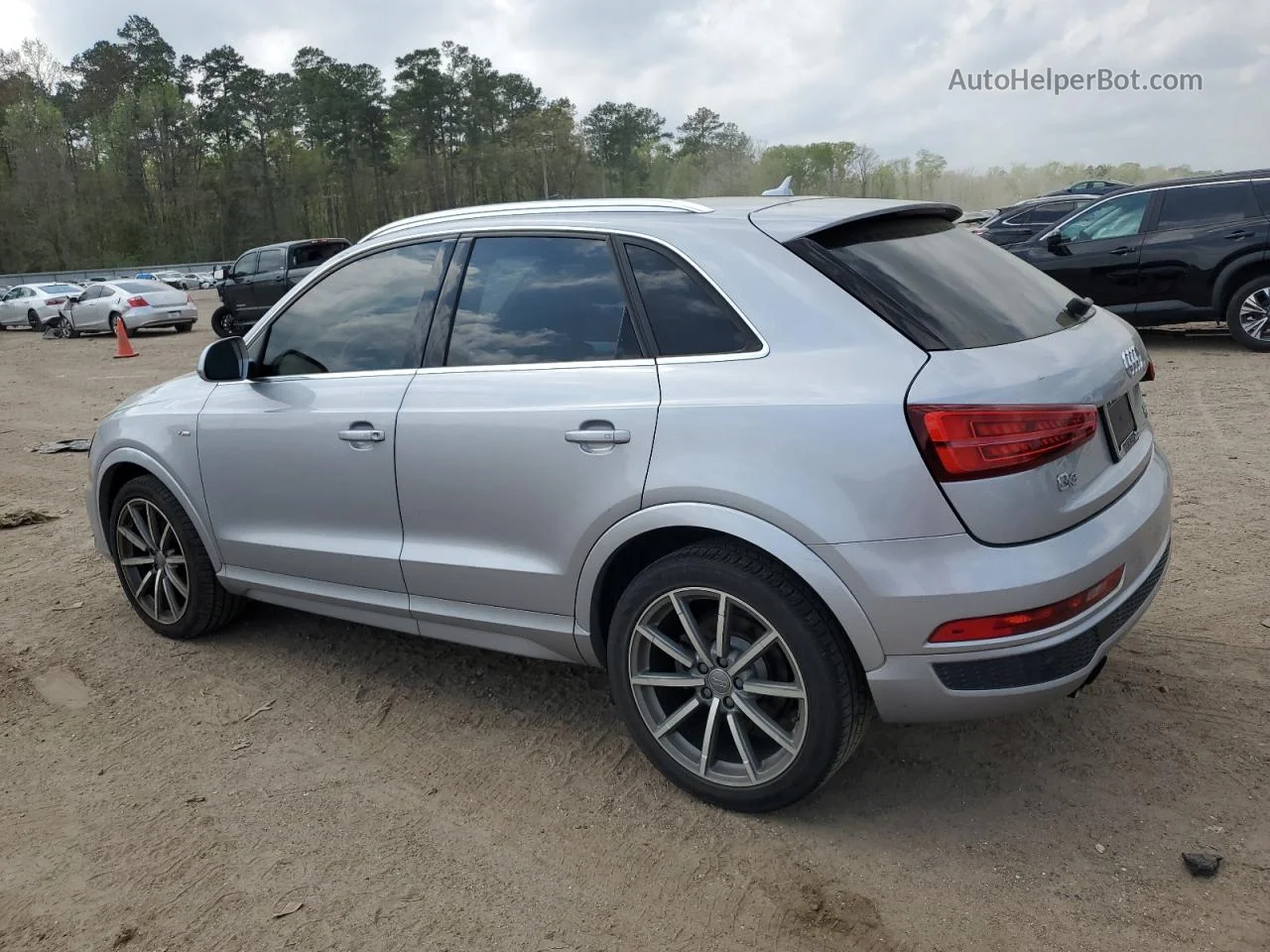 2018 Audi Q3 Premium Plus Gray vin: WA1JCCFS5JR027806