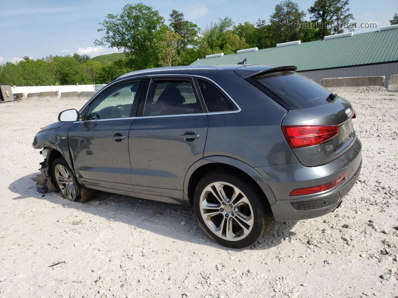 2018 Audi Q3 Premium Plus Gray vin: WA1JCCFS5JR029927