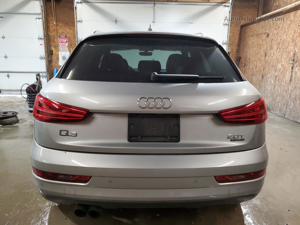 2018 Audi Q3 Premium Plus Silver vin: WA1JCCFS8JR010126