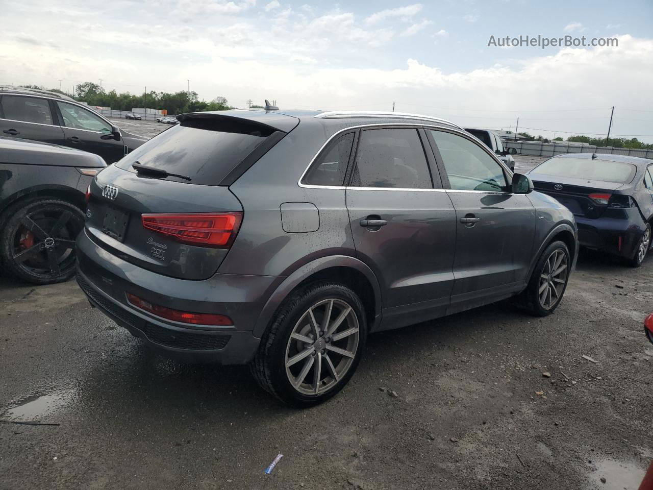 2018 Audi Q3 Premium Plus Серый vin: WA1JCCFS8JR022793