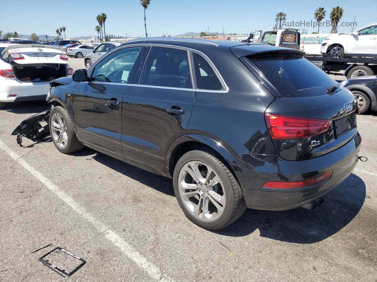 2018 Audi Q3 Premium Plus Черный vin: WA1JCCFS9JR016419