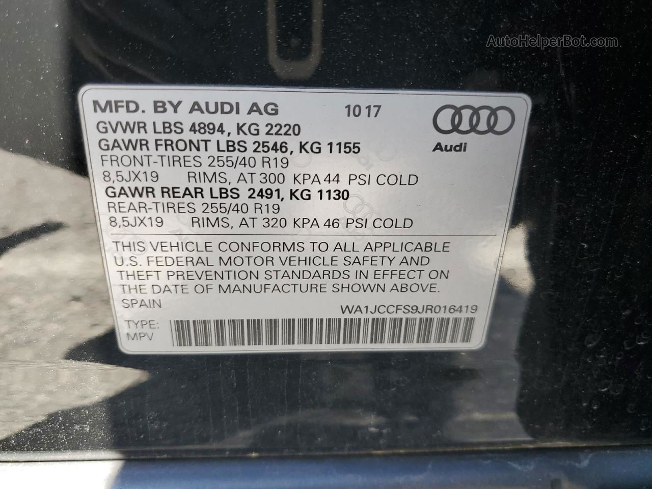 2018 Audi Q3 Premium Plus Черный vin: WA1JCCFS9JR016419