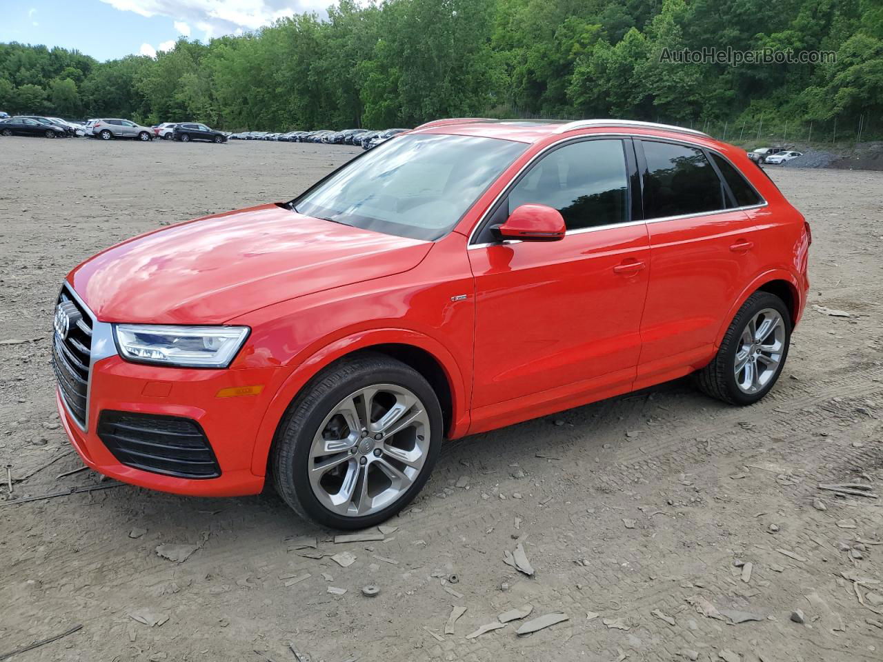 2018 Audi Q3 Premium Plus Красный vin: WA1JCCFS9JR028831