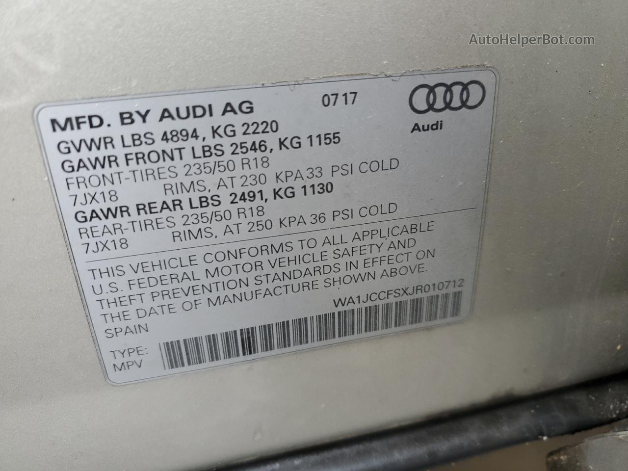 2018 Audi Q3 Premium Plus Серебряный vin: WA1JCCFSXJR010712