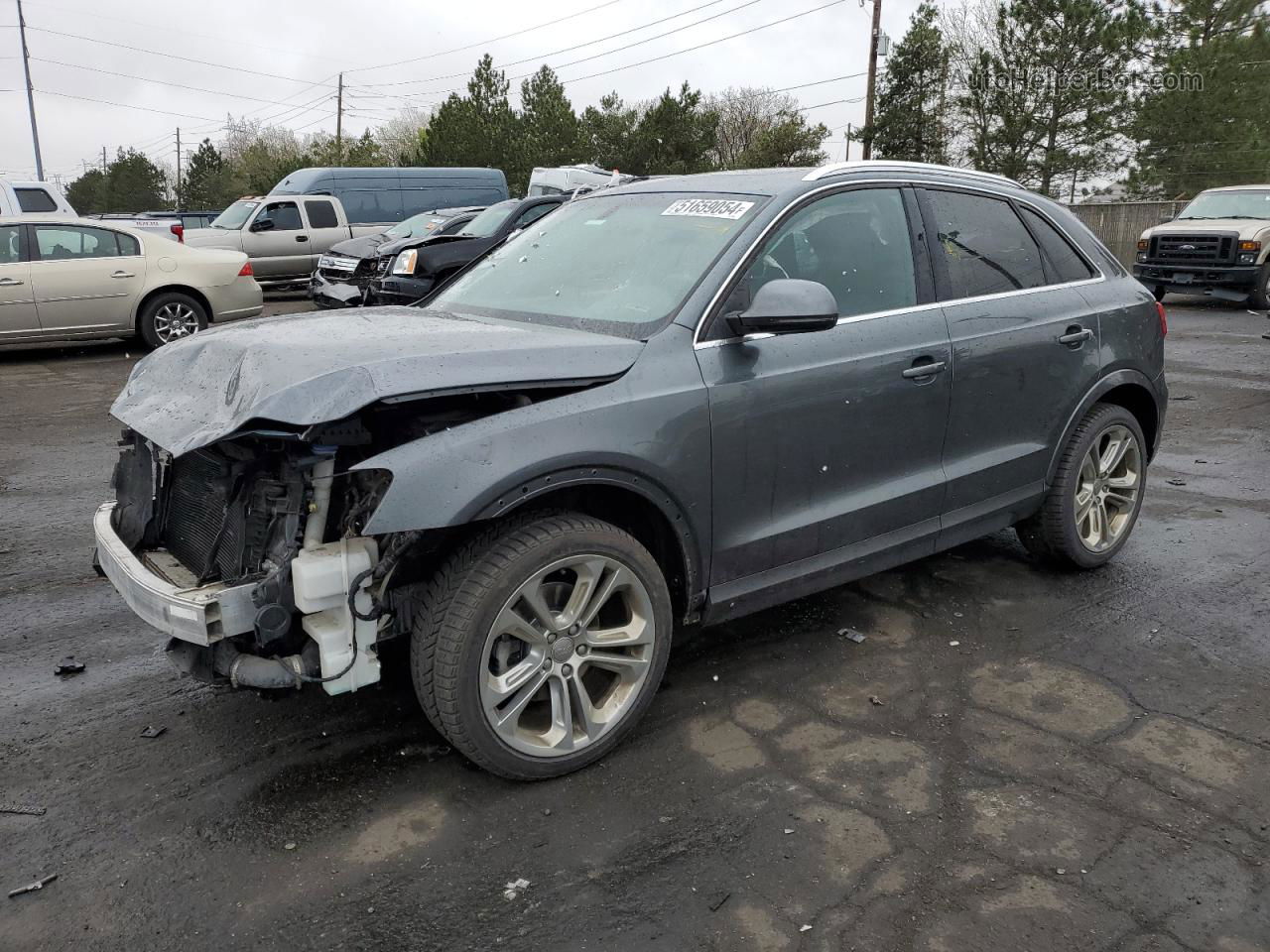 2018 Audi Q3 Premium Plus Серебряный vin: WA1JCCFSXJR026179