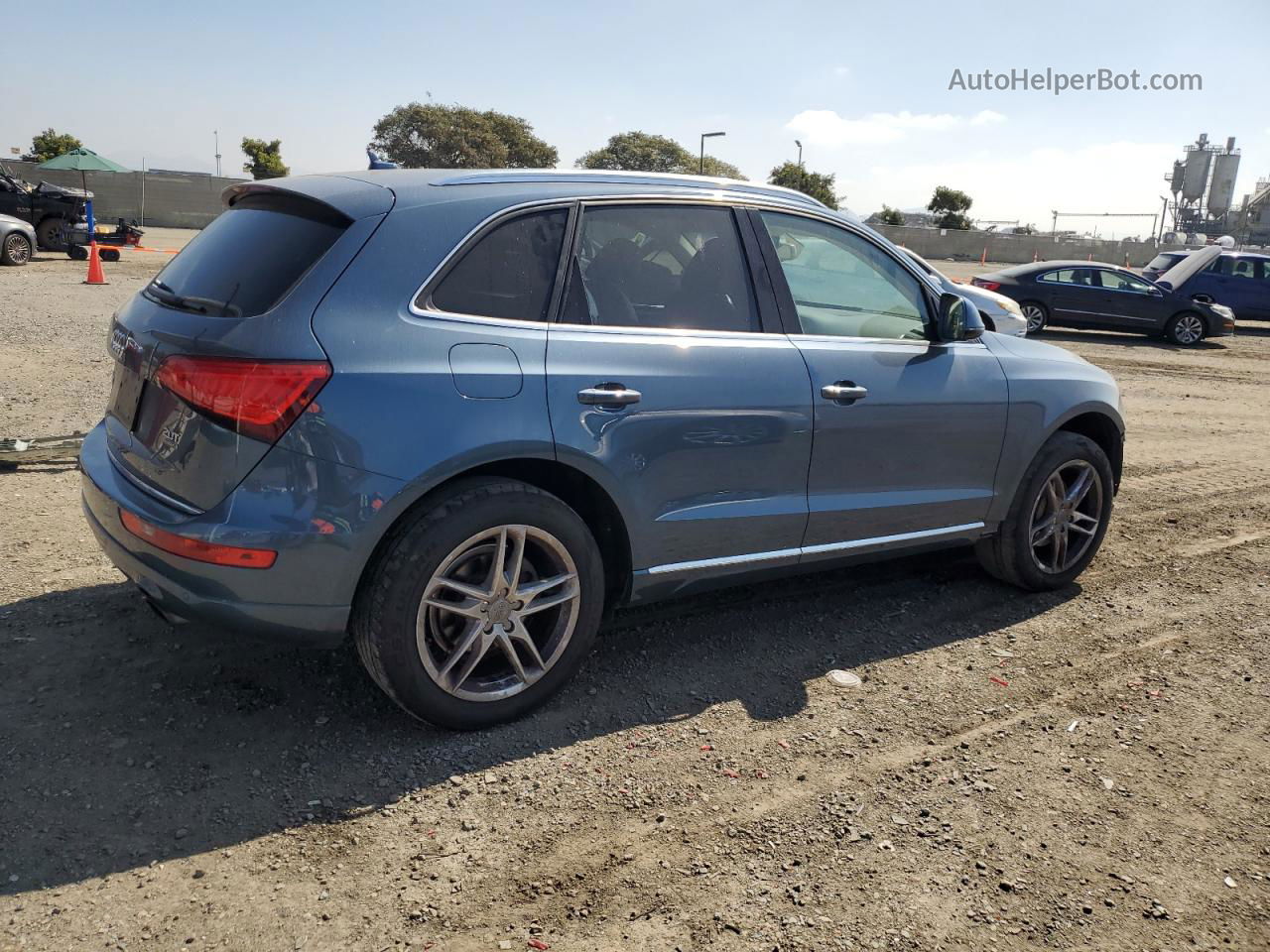 2016 Audi Q5 Premium Plus Синий vin: WA1L2AFP4GA088292