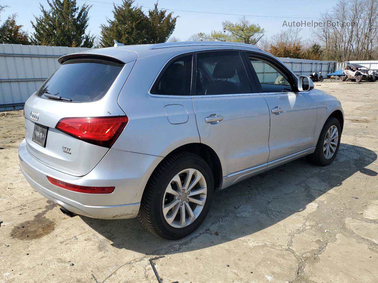 2016 Audi Q5 Premium Plus Серебряный vin: WA1L2AFPXGA091813