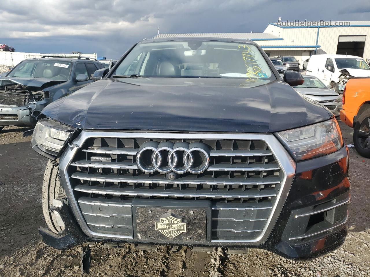 2017 Audi Q7 Premium Plus Синий vin: WA1LAAF70HD001605