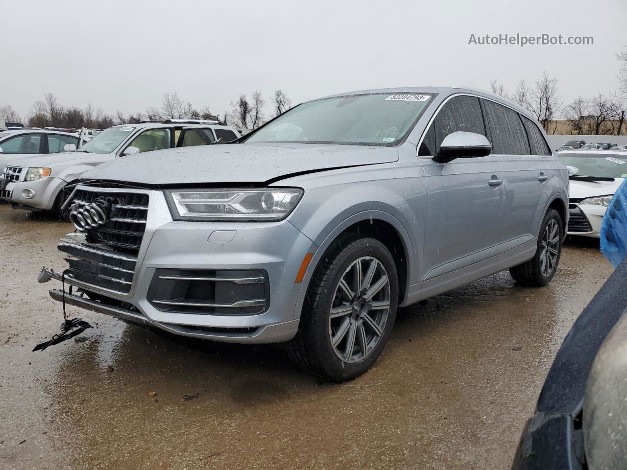 2017 Audi Q7 Premium Plus Silver vin: WA1LAAF70HD040601