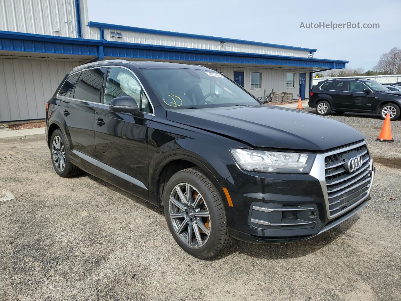 2017 Audi Q7 Premium Plus Black vin: WA1LAAF70HD057818