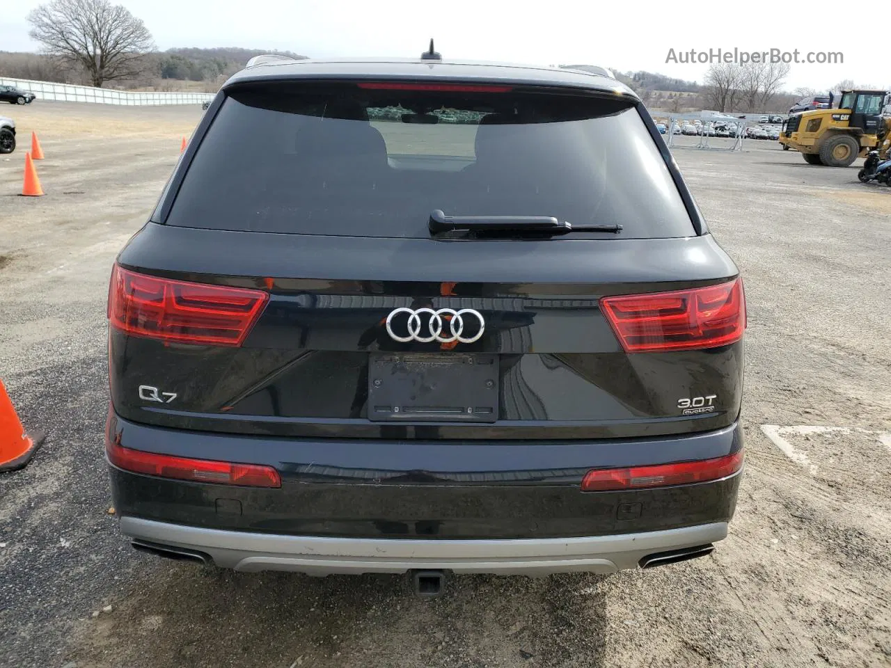 2017 Audi Q7 Premium Plus Black vin: WA1LAAF70HD057818