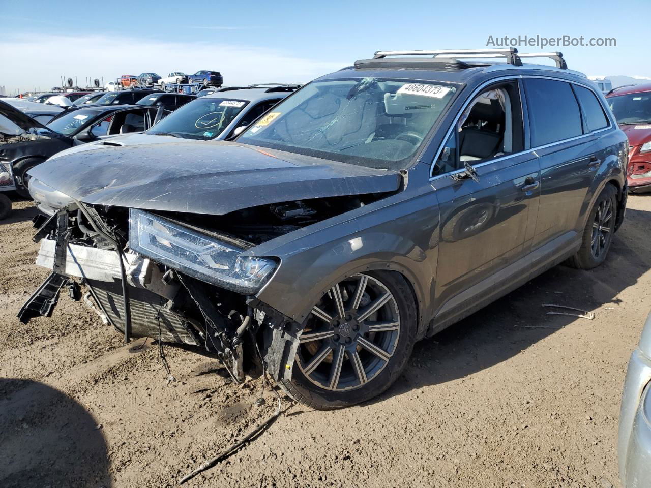 2017 Audi Q7 Premium Plus Серебряный vin: WA1LAAF71HD001256