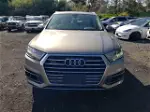 2017 Audi Q7 Premium Plus Золотой vin: WA1LAAF71HD008496