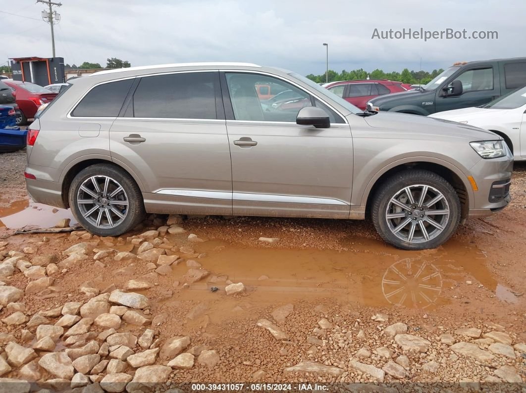 2017 Audi Q7 3.0t Premium Серый vin: WA1LAAF71HD039666