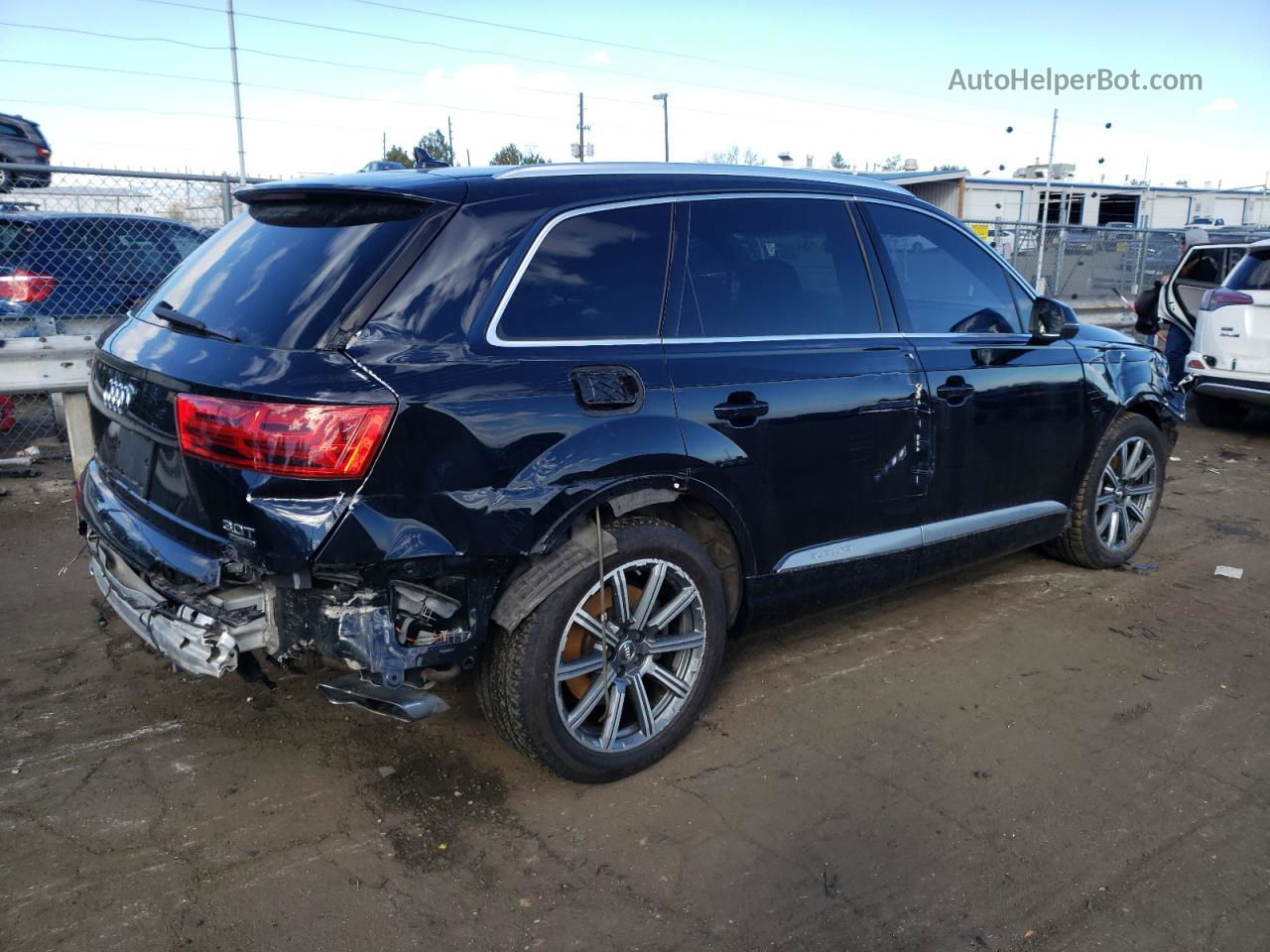 2017 Audi Q7 Premium Plus Black vin: WA1LAAF72HD035352