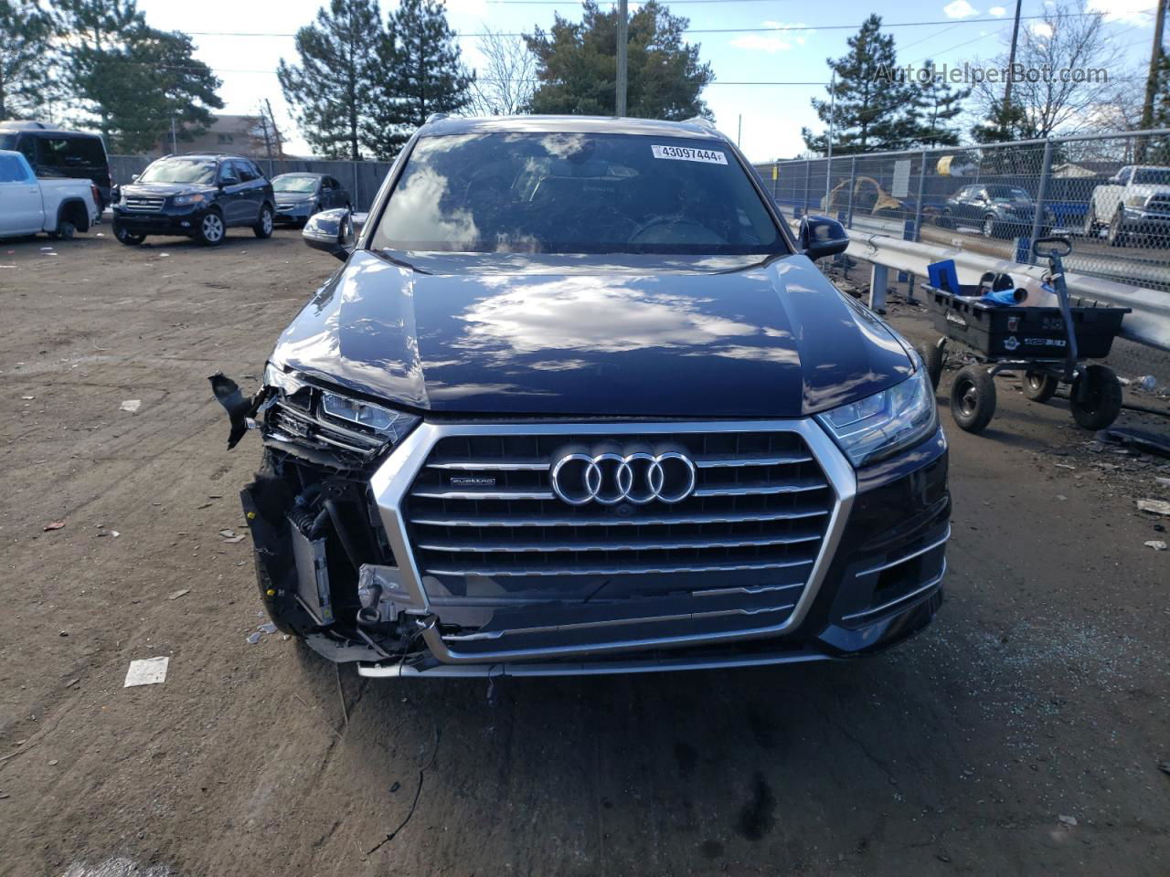 2017 Audi Q7 Premium Plus Black vin: WA1LAAF72HD035352