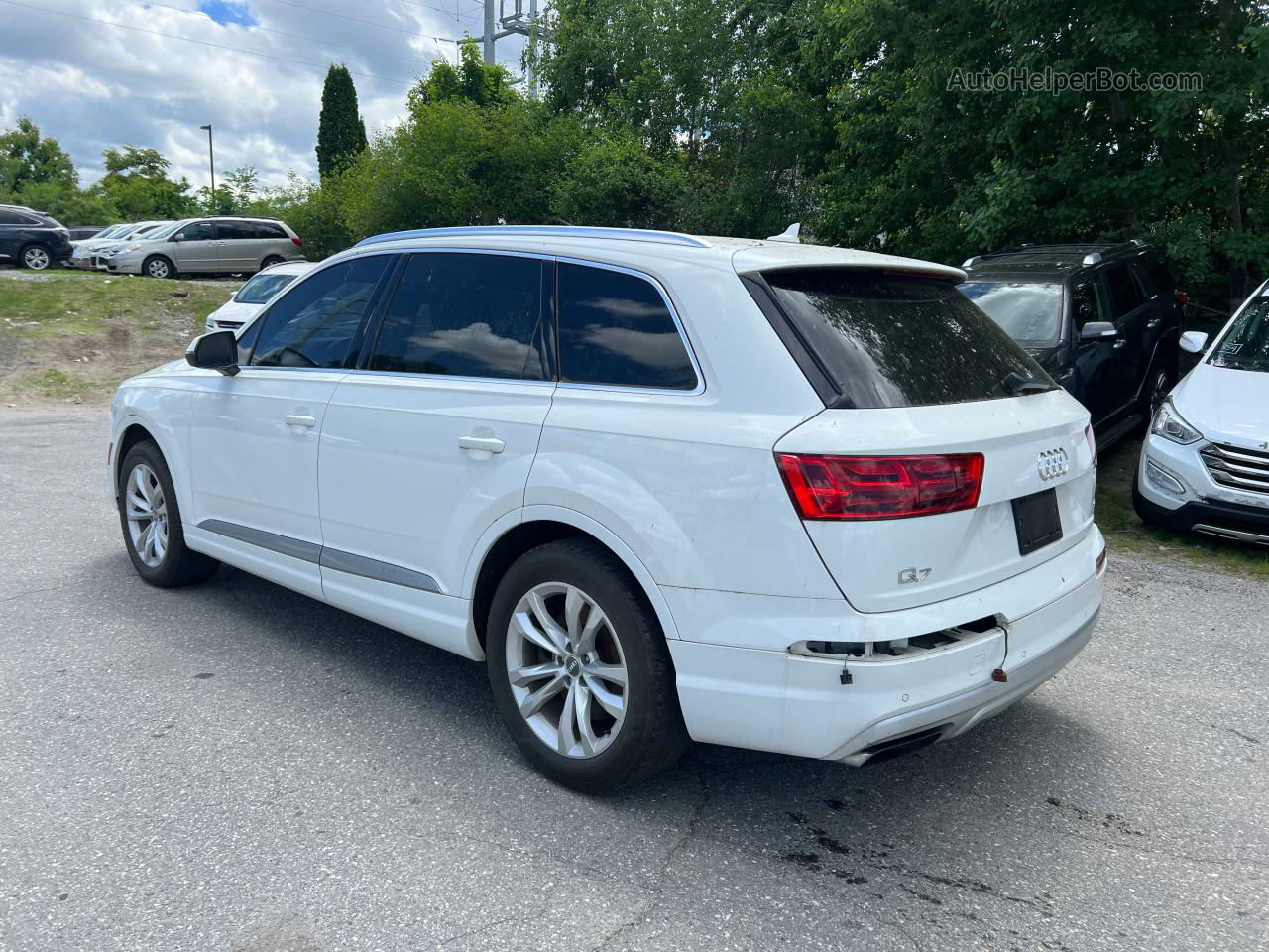 2017 Audi Q7 Premium Plus White vin: WA1LAAF73HD015529