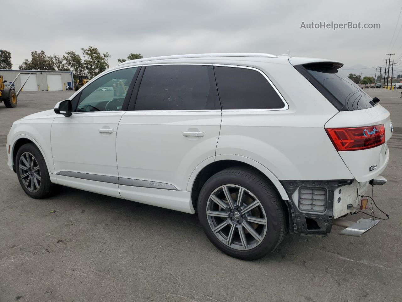 2017 Audi Q7 Premium Plus White vin: WA1LAAF74HD008802