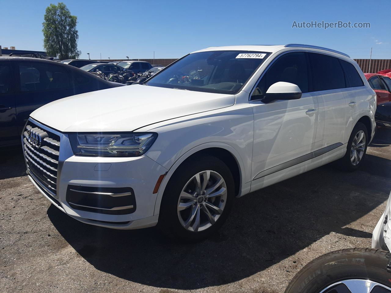 2017 Audi Q7 Premium Plus White vin: WA1LAAF74HD028922