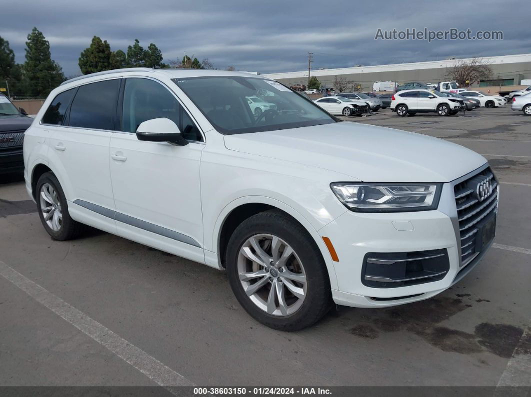 2017 Audi Q7 3.0t Premium White vin: WA1LAAF74HD043811