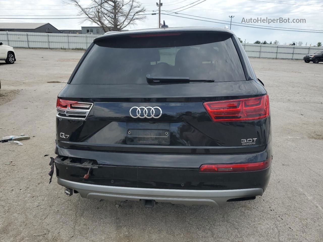 2017 Audi Q7 Premium Plus Black vin: WA1LAAF75HD003074