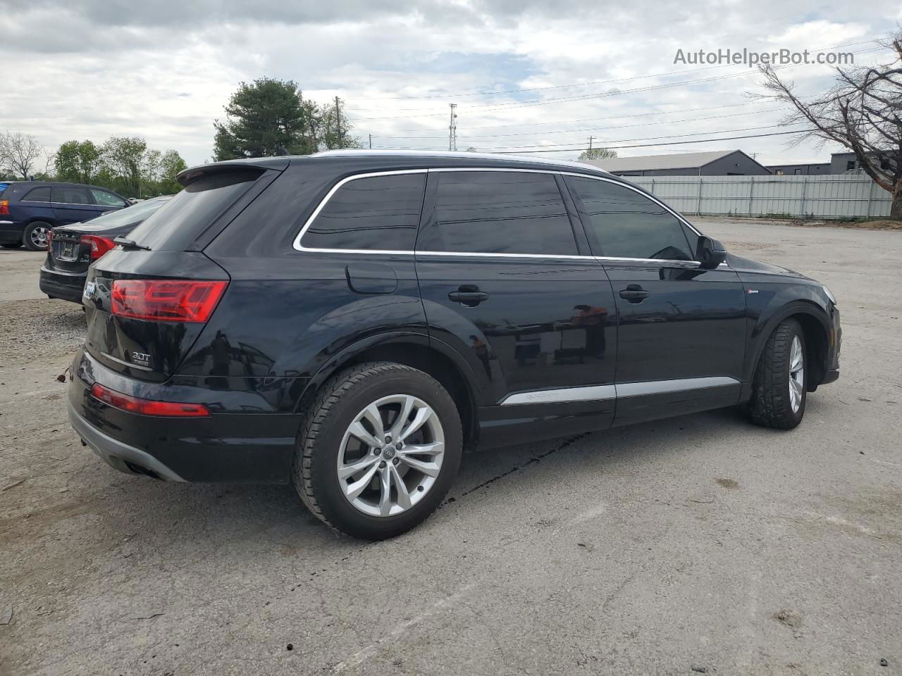 2017 Audi Q7 Premium Plus Black vin: WA1LAAF75HD003074