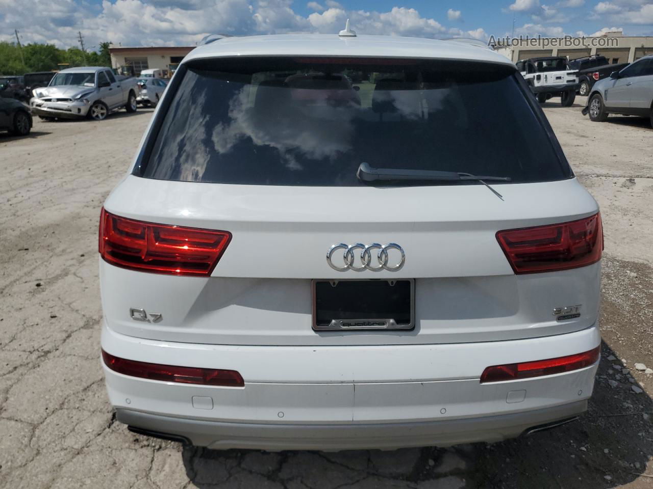 2017 Audi Q7 Premium Plus White vin: WA1LAAF75HD005620