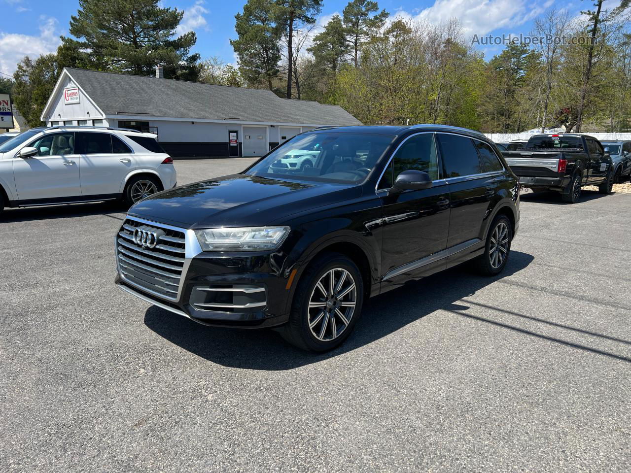 2017 Audi Q7 Premium Plus Черный vin: WA1LAAF75HD013393