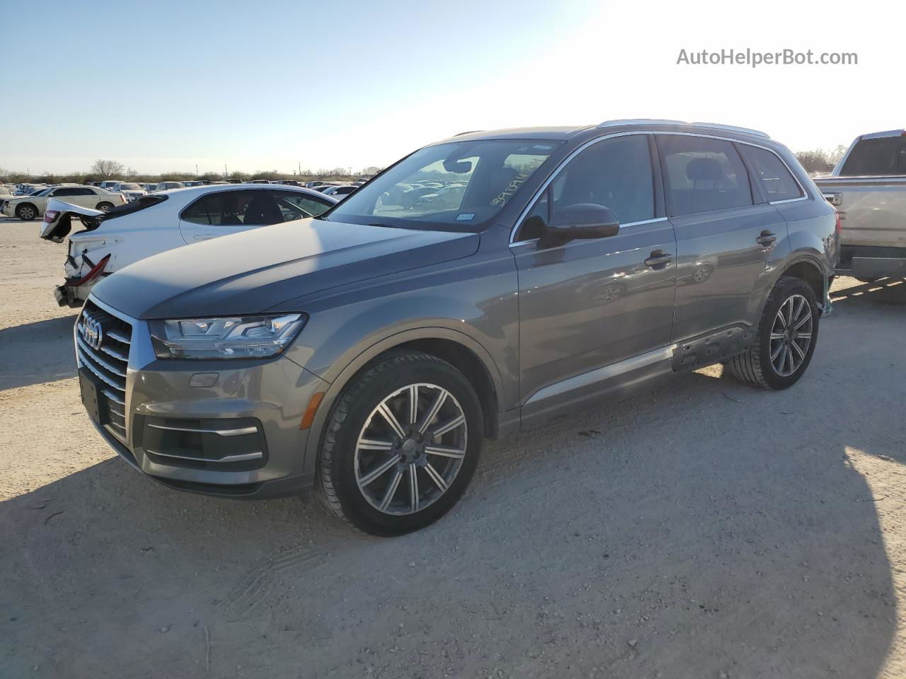 2017 Audi Q7 Premium Plus Gray vin: WA1LAAF75HD014253