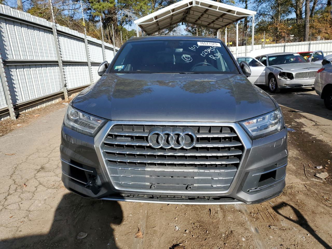 2017 Audi Q7 Premium Plus Угольный vin: WA1LAAF75HD023454