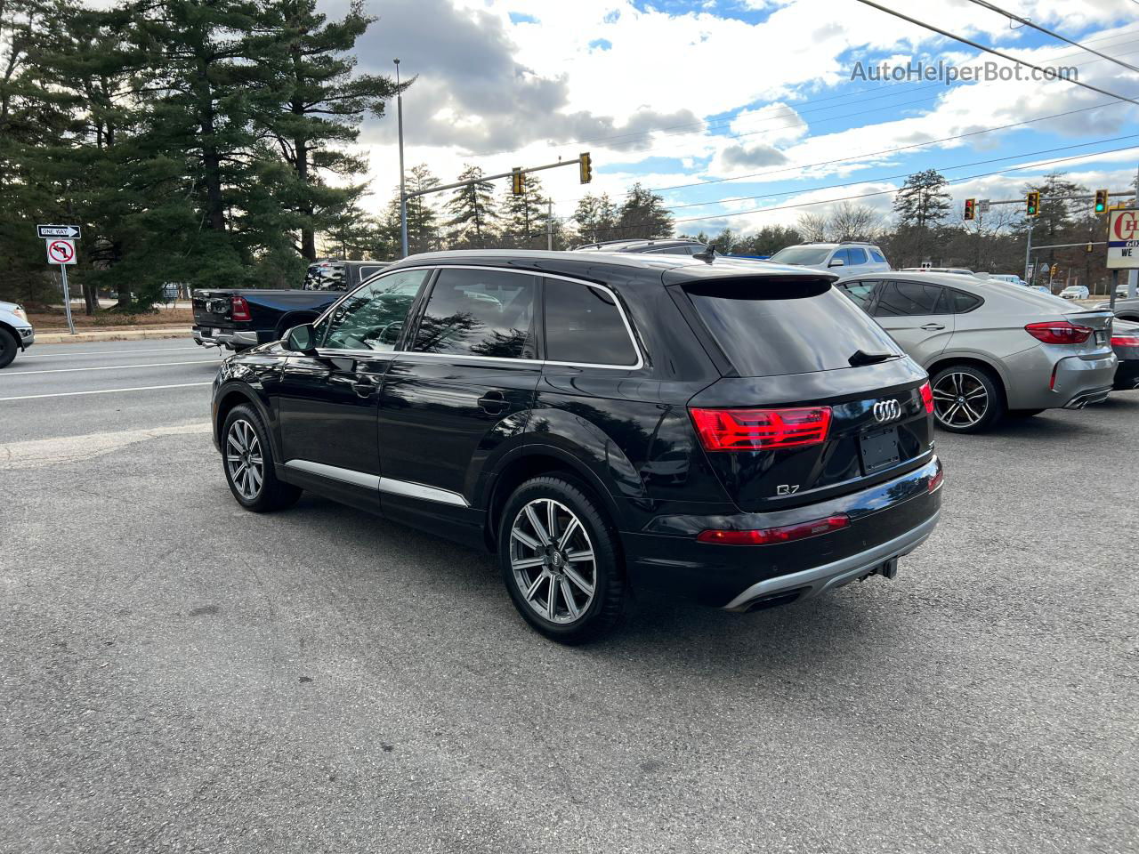 2017 Audi Q7 Premium Plus Black vin: WA1LAAF75HD033269