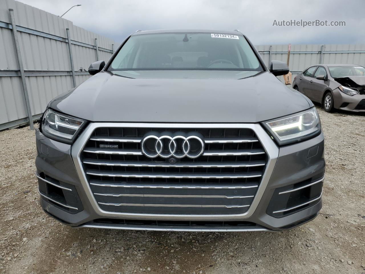 2017 Audi Q7 Premium Plus Gray vin: WA1LAAF75HD045101