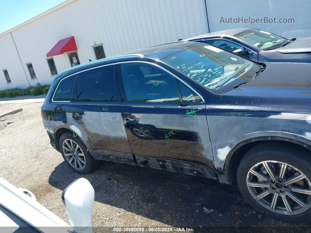 2017 Audi Q7 3.0t Premium Черный vin: WA1LAAF75HD048161